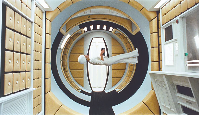 Астронавтка повторила сцену из фильма «2001 год: Космическая одиссея»
