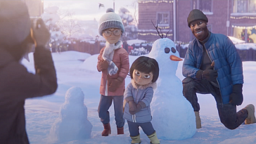 Отчим пытается подружиться с детьми: первый рождественский ролик Disney