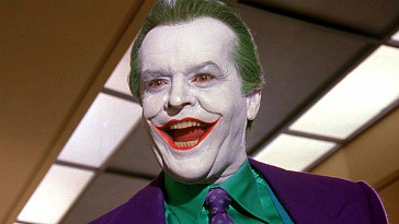 Джек Николсон поделился с Майклом Китоном карьерным лайфхаком во время съёмок «Бэтмена»