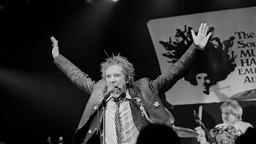 Культовая панк-группа Sex Pistols получит собственный мини-сериал от FX